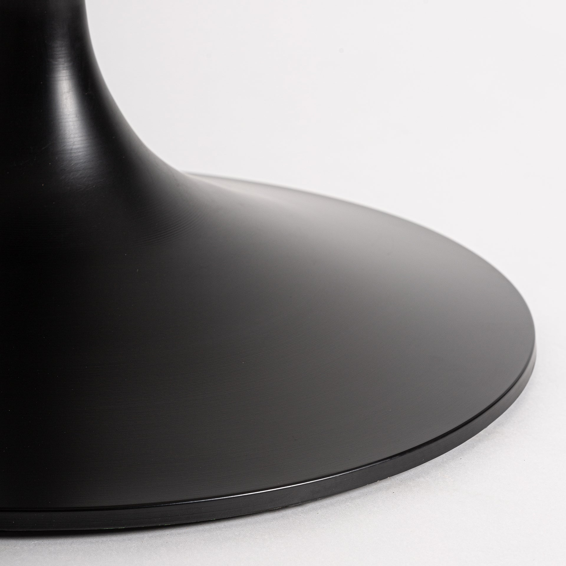 PERRIER BAR TABLE
